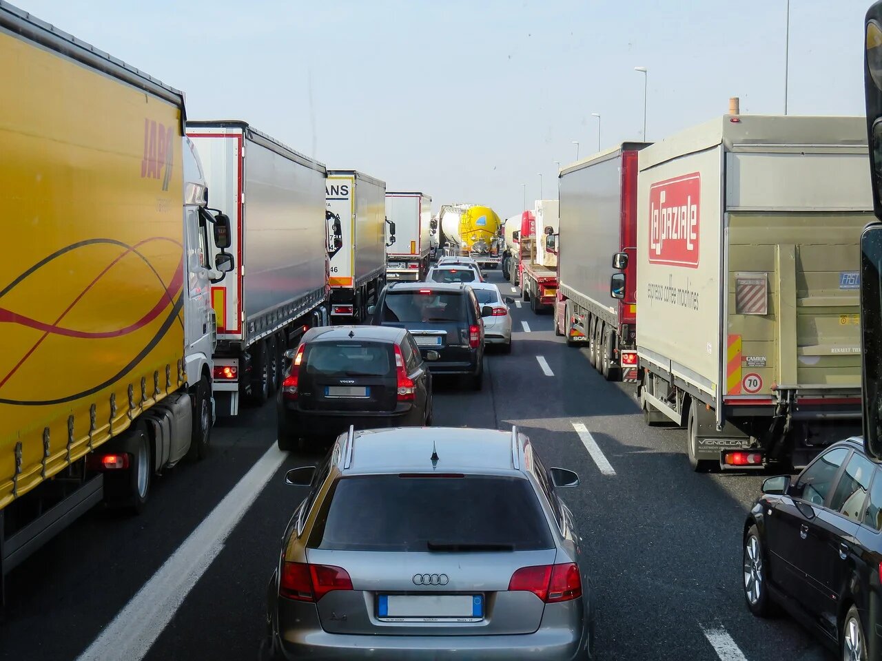Tragiczny wypadek na Mazurach. Droga S7 do Warszawy zablokowana