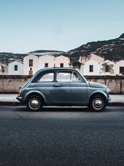 Mały Fiat podbija świat – samochody Fiat w pigułce