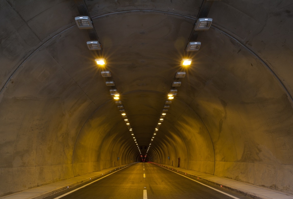Plan na poprawę bezpieczeństwa na Drogowej Trasie Średnicowej – odcinkowy pomiar prędkości w tunelu