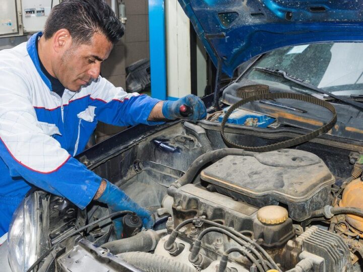 Jak sprawdzić uszczelkę pod głowicą – objawy i metody diagnozy